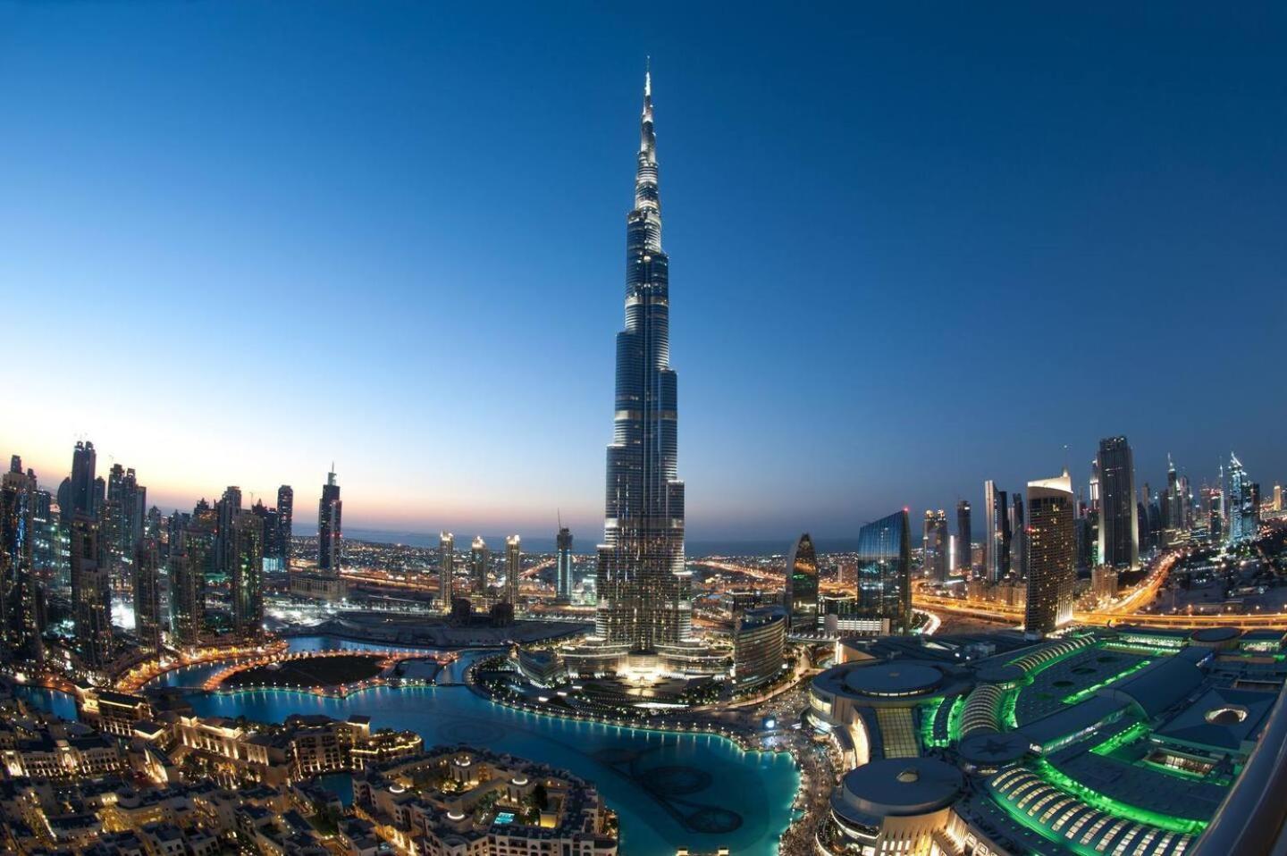 Executive Suite Room In Barsha 1 Near Moe Metro Dubai Buitenkant foto