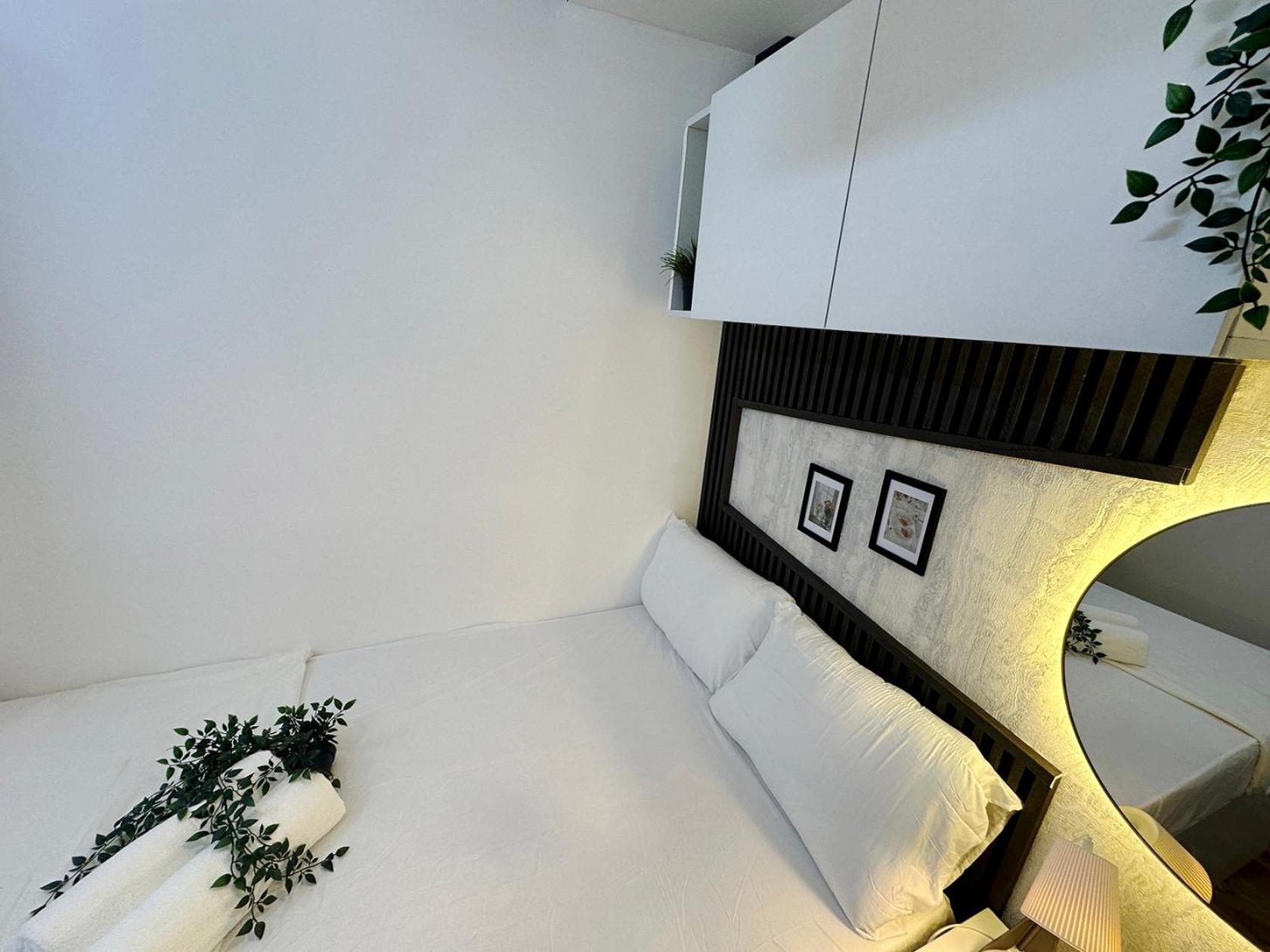 Executive Suite Room In Barsha 1 Near Moe Metro Dubai Buitenkant foto